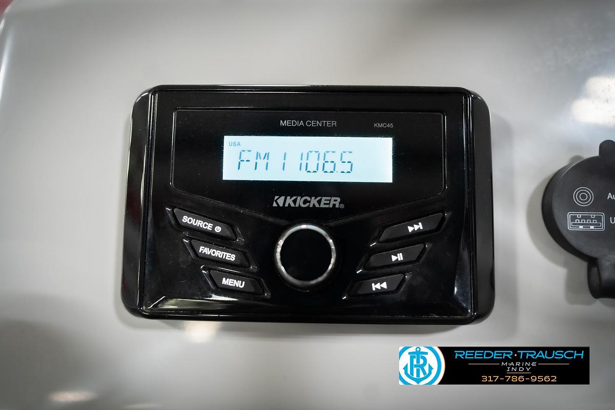 Used 2023 Bennington 20 SV