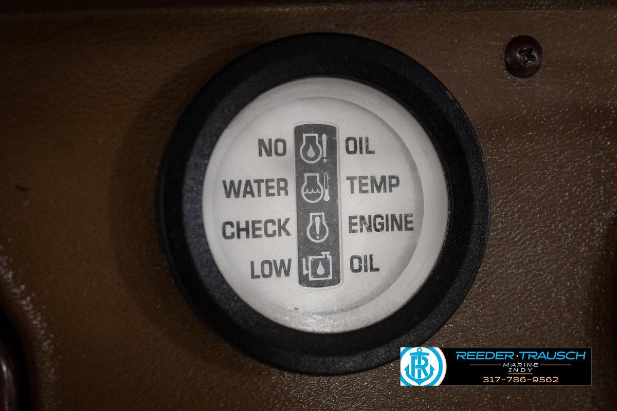 Used 2001 Sweetwater SW2221WR