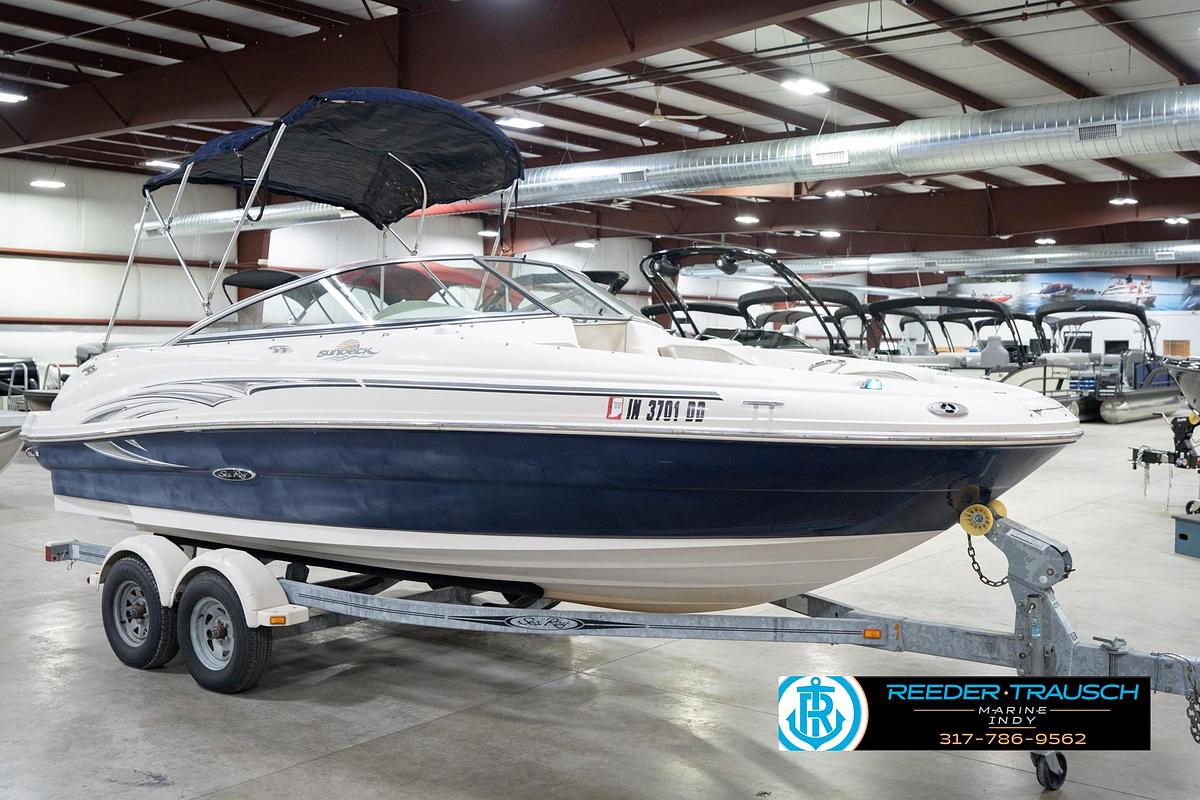 Used 2005 Sea Ray 200 Sun Deck