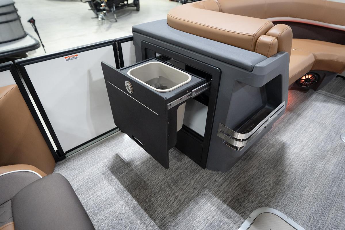 2026 Bennington 22 MSB