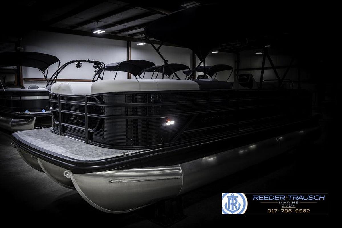 2025 Bennington 22 SSB