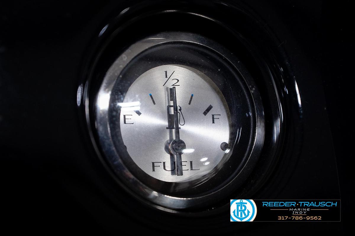 Used 2025 Bennington 22 SLS