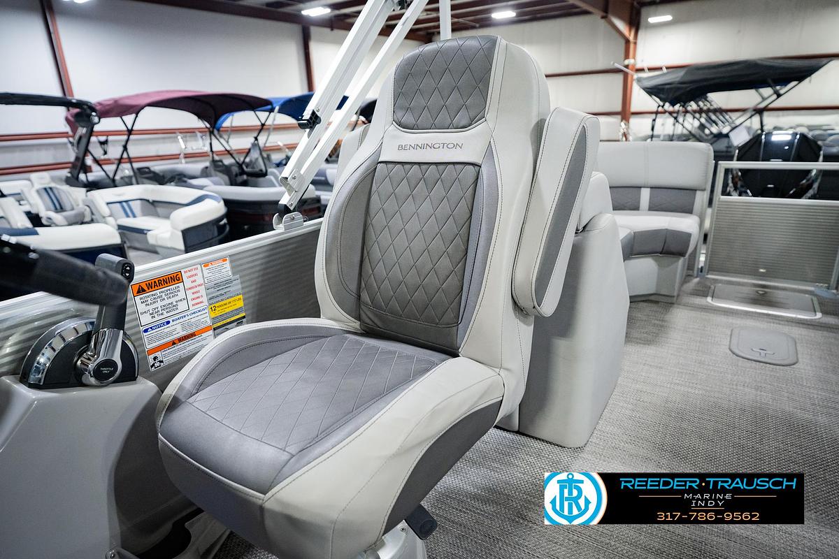 Used 2023 Bennington 23 LSR