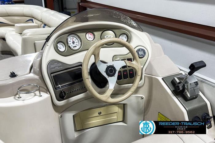 Used 2006 Crest Caribbean 2570