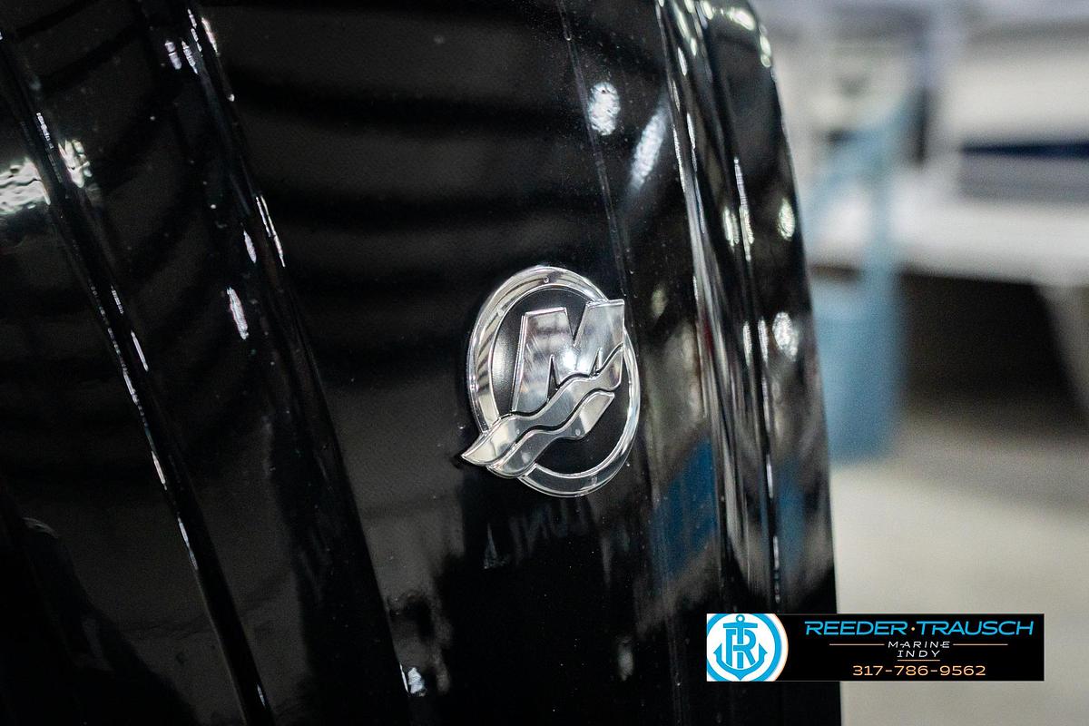 2026 Lund 1700 Explorer Side