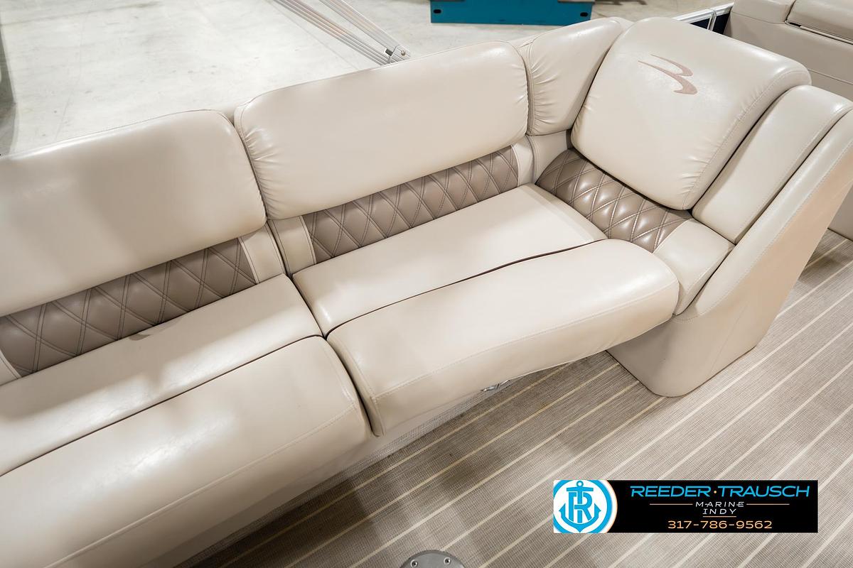 Used 2016 Bennington 2375 RSB