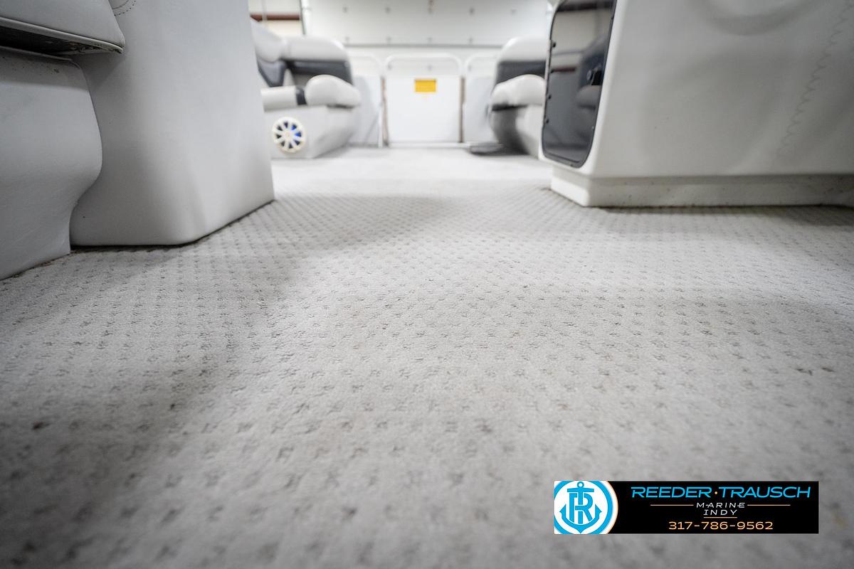 Used 1991 Godfrey Sanpan SP 2200