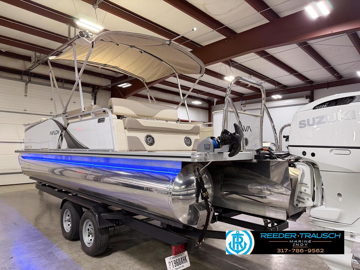Used 2025 Avalon LSZ 2385 CRB