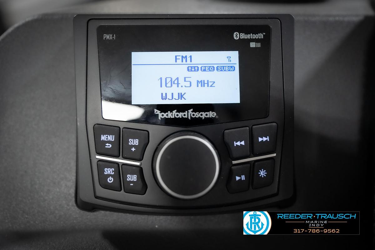 2026 Bennington 20 SL