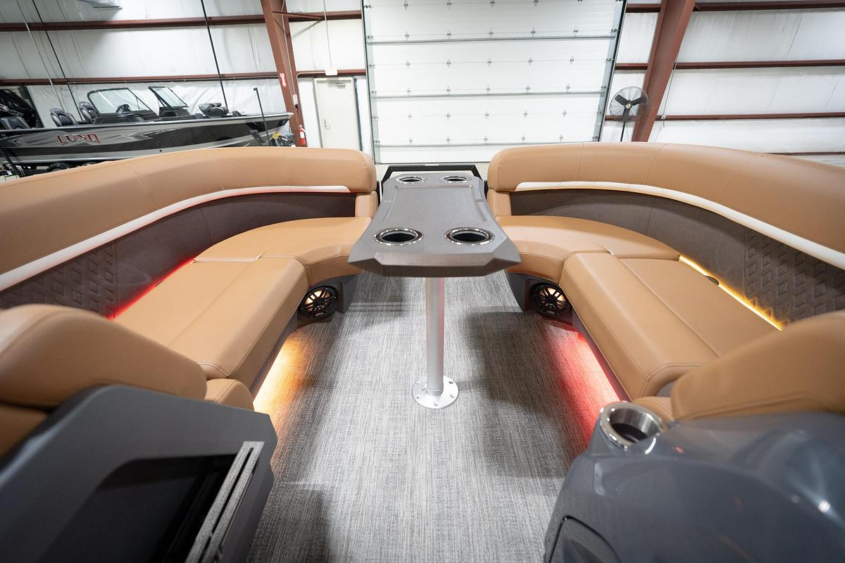 2026 Bennington 22 MSB