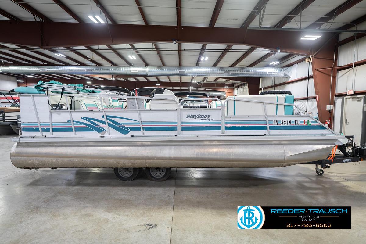 Used 1993 Avalon Playbuoy Challenger