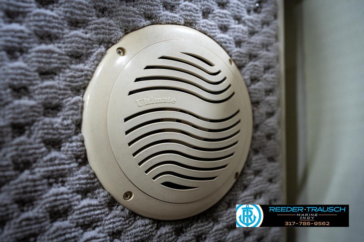 Used 2004 Bennington 185L