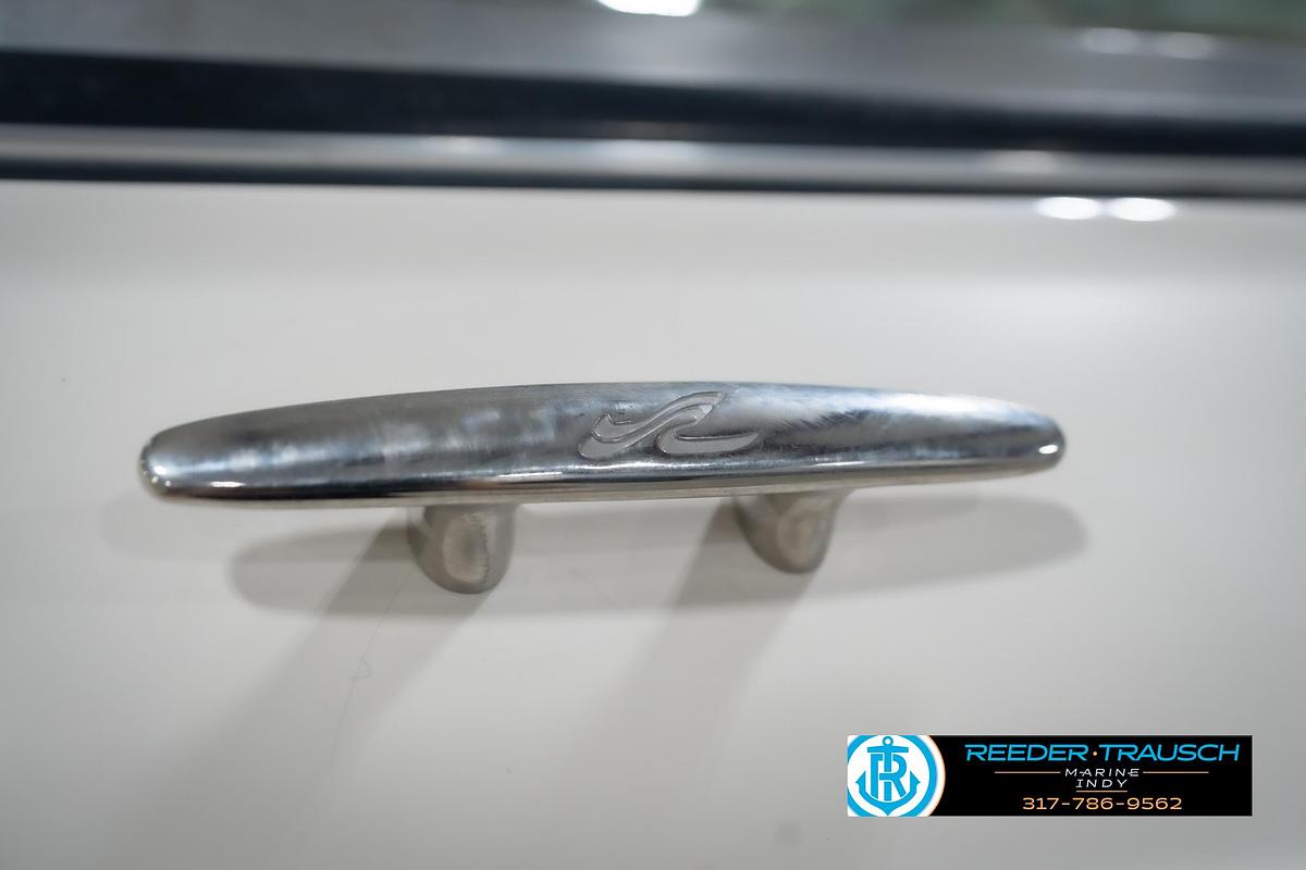 Used 2005 Sea Ray 200 Sun Deck