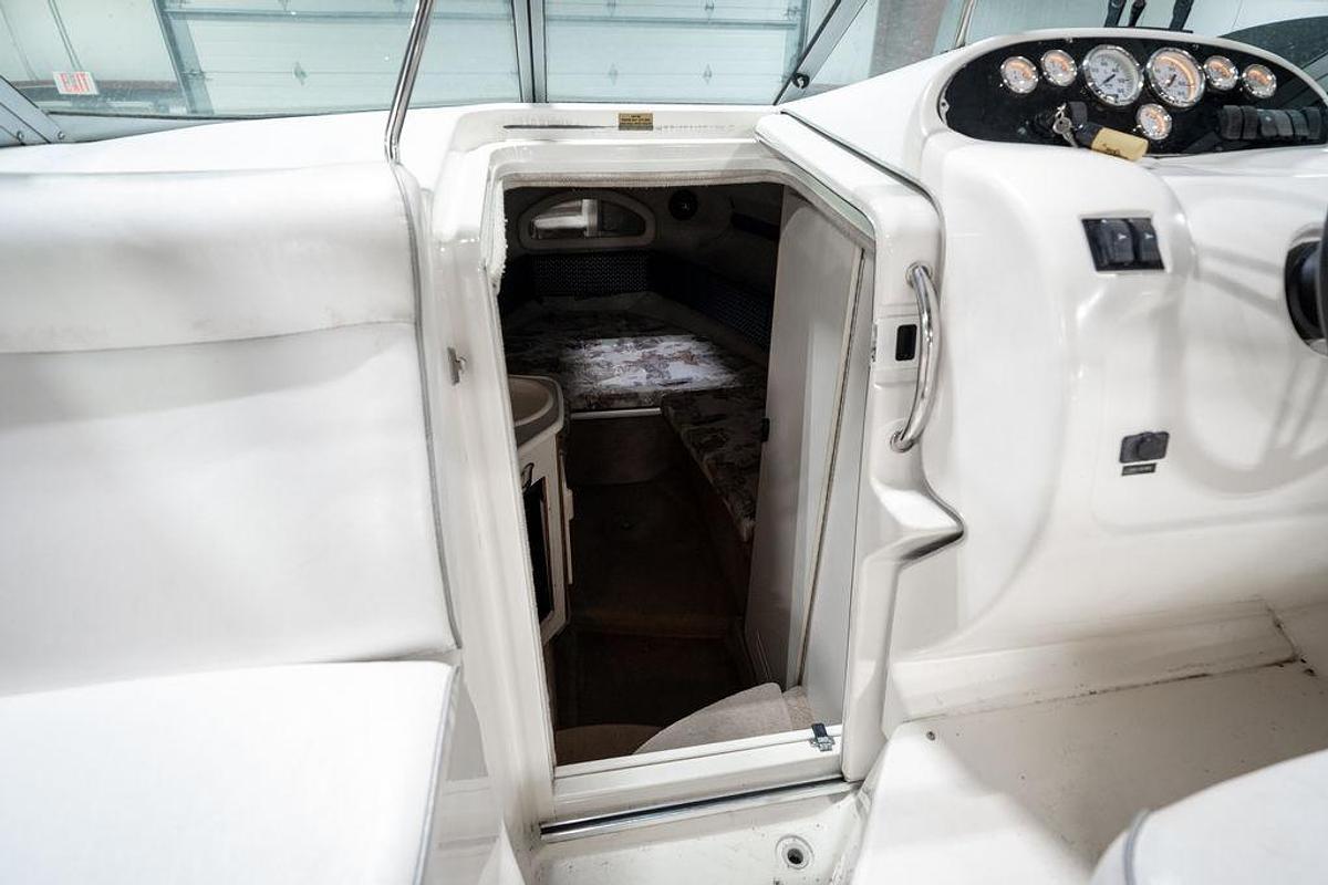 Used 1997 Sea Ray 240 Sundancer