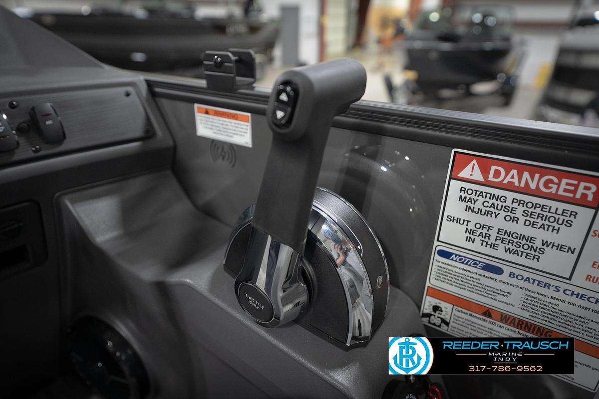 2026 Bennington 21 SL