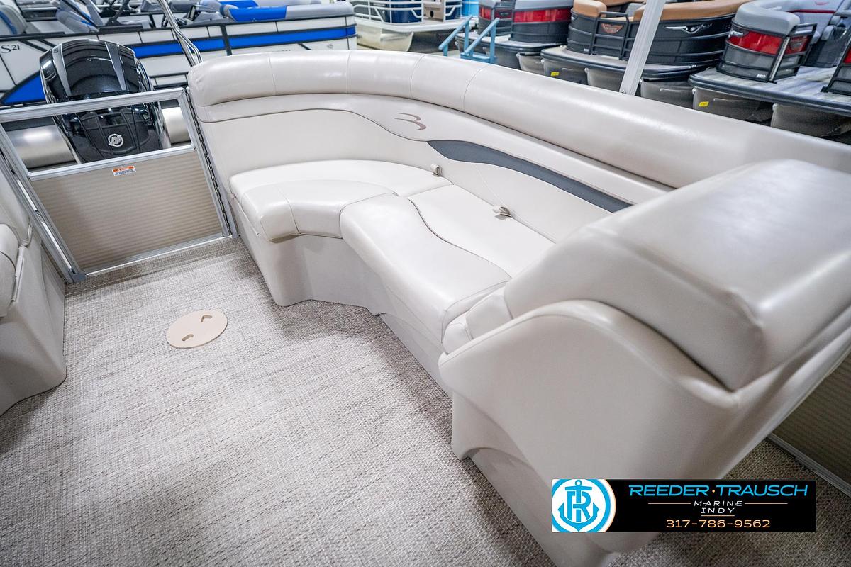 Used 2018 Bennington 23SSRX