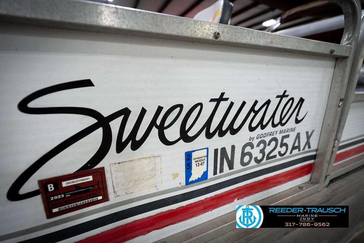Used 1993 Godfrey Sweetwater