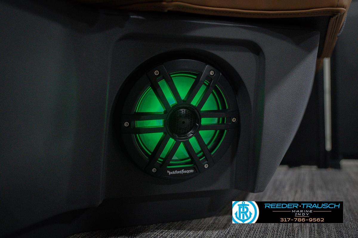 2026 Bennington 22 MFB