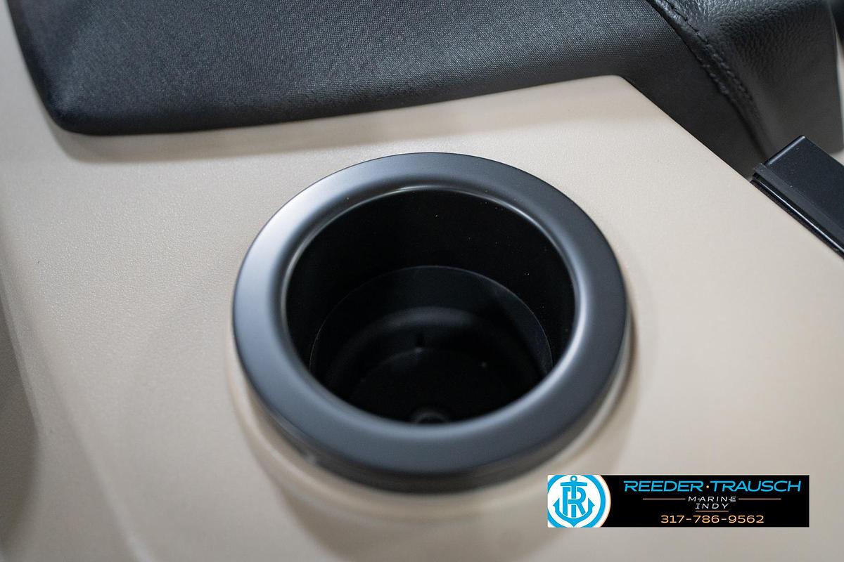 2026 Bennington 168 SLJ