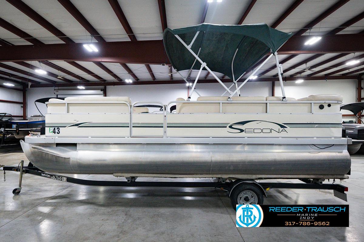 Used 2006 Bennington Sedona L21