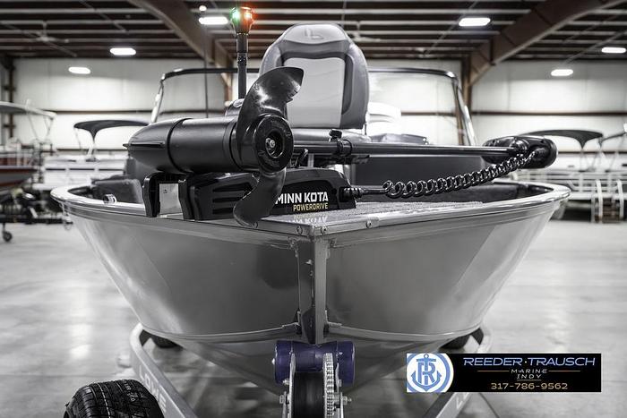 Used 2023 Lowe FM 1775