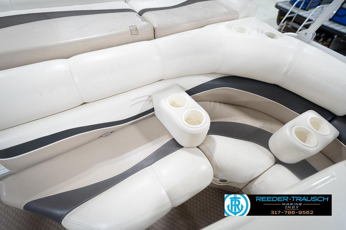 Used 2003 Bennington 2050 RL