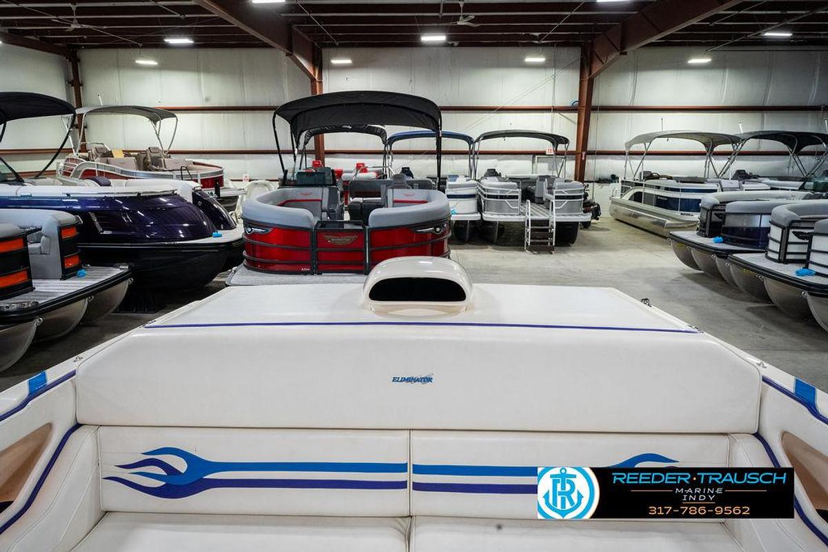 Used 2001 Eliminator 26 Daytona
