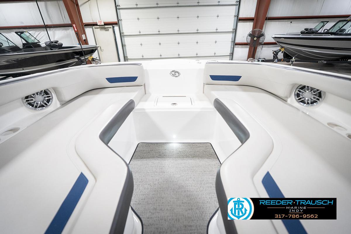 Used 2022 Hurricane 235RD