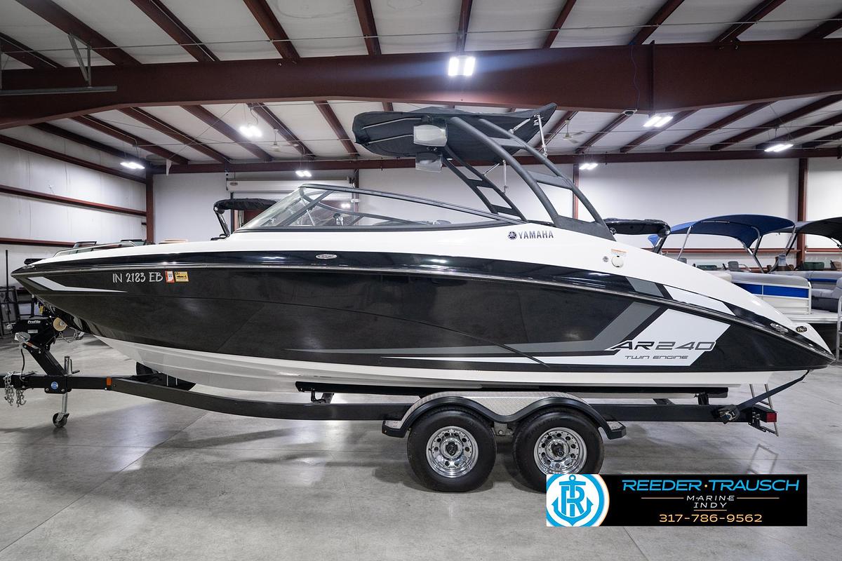 Used 2018 Yamaha AR240