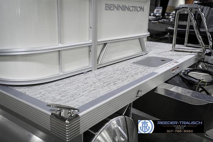 2025 Bennington 22 SLS