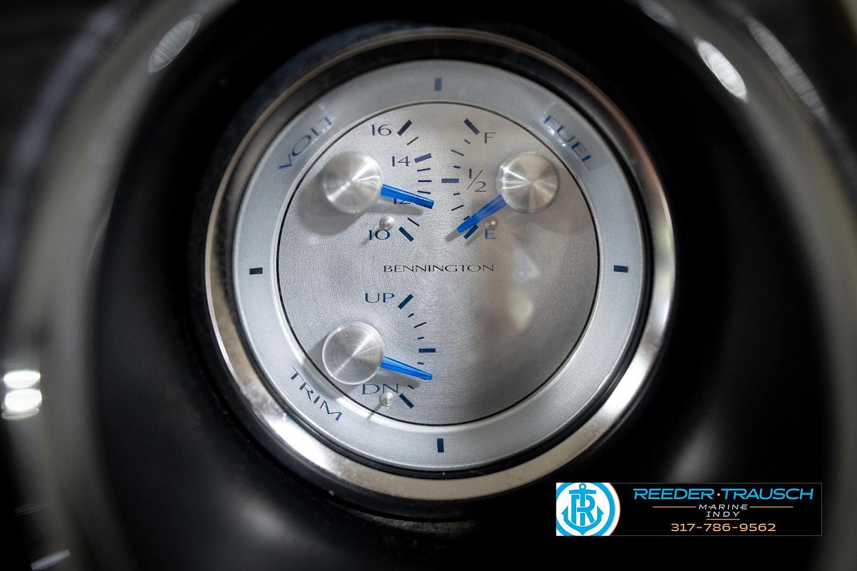 Used 2016 Bennington 2375 RSB