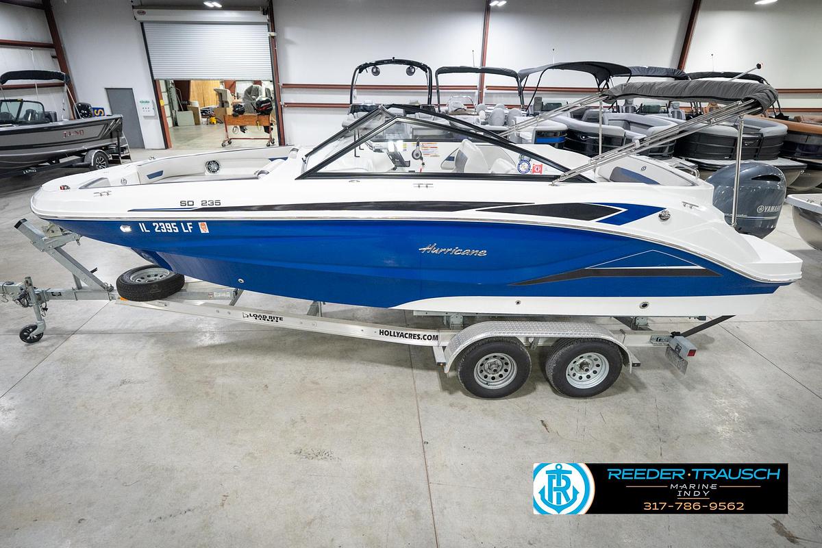 Used 2022 Hurricane 235RD