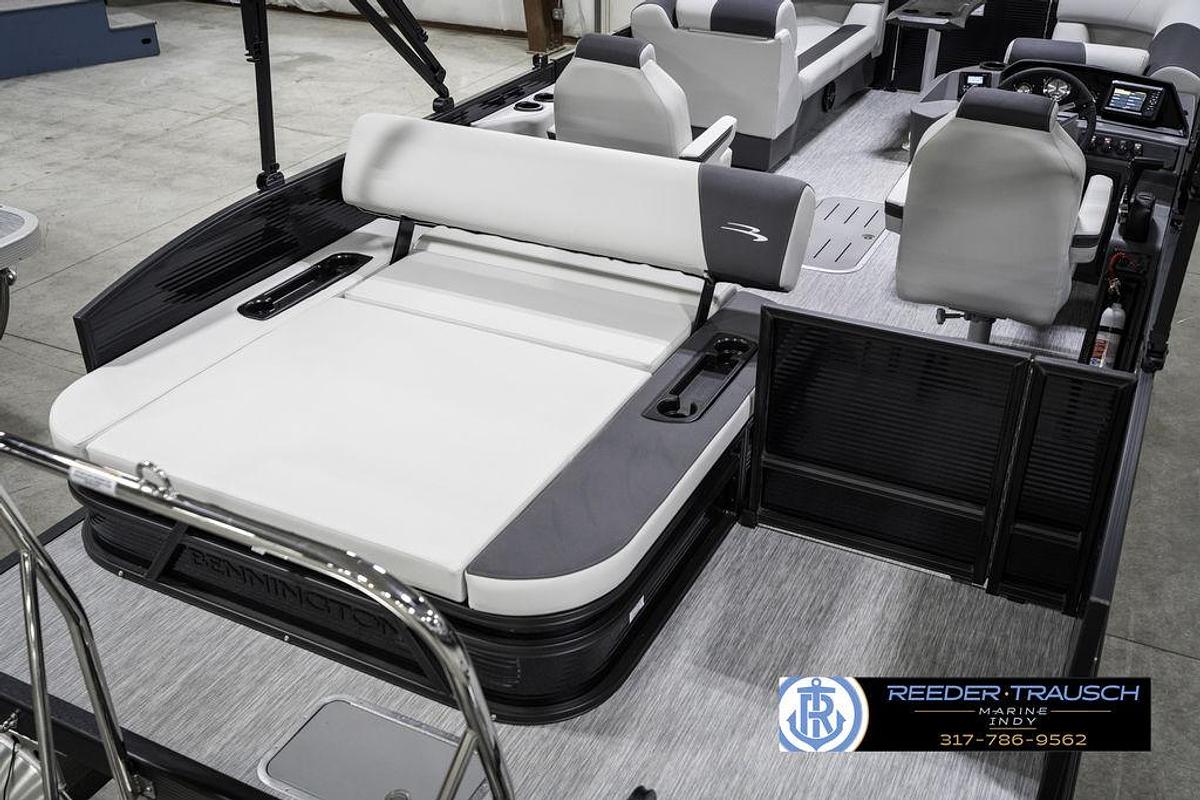 2025 Bennington 22 SSB