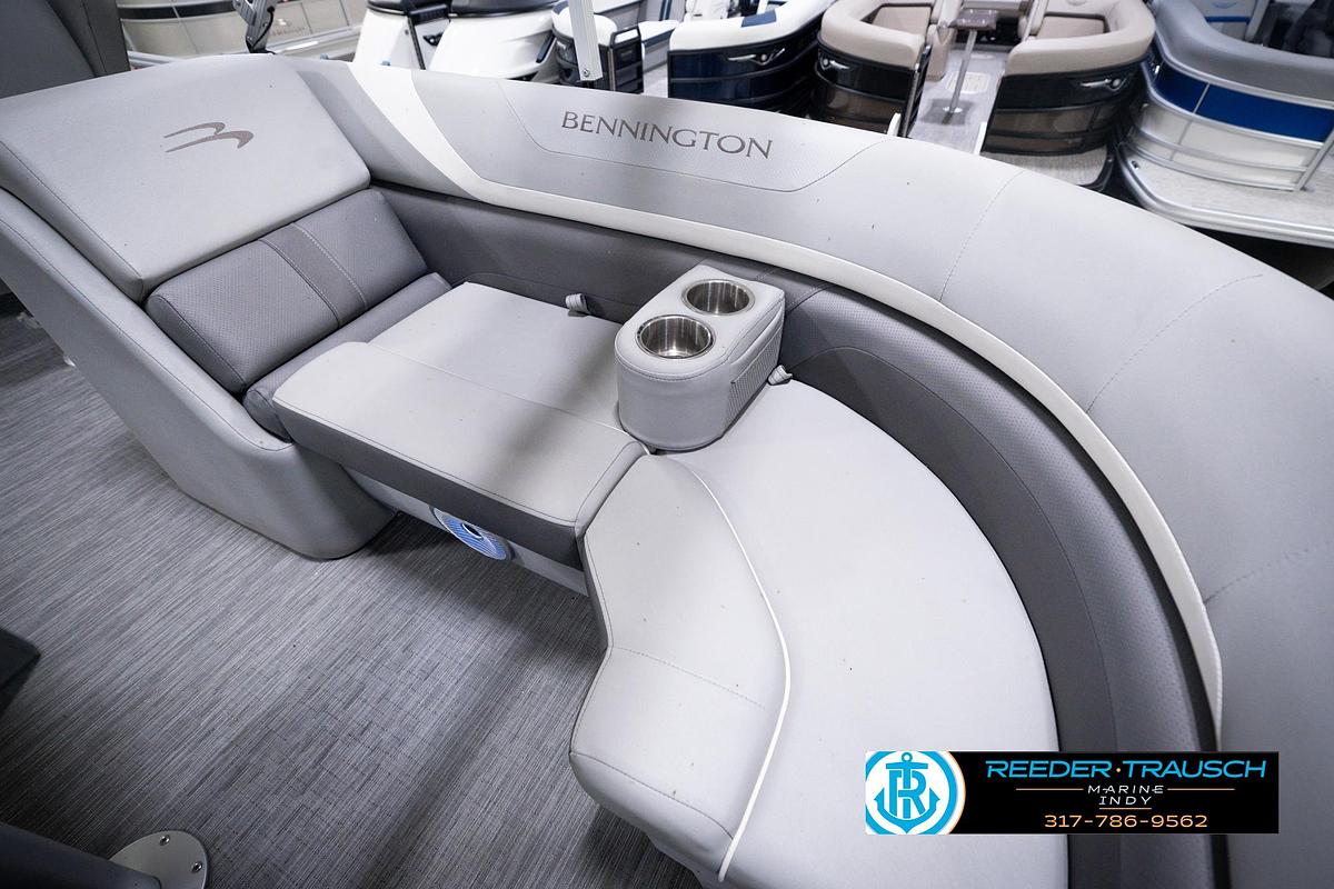 Used 2023 Bennington 23 SXSR