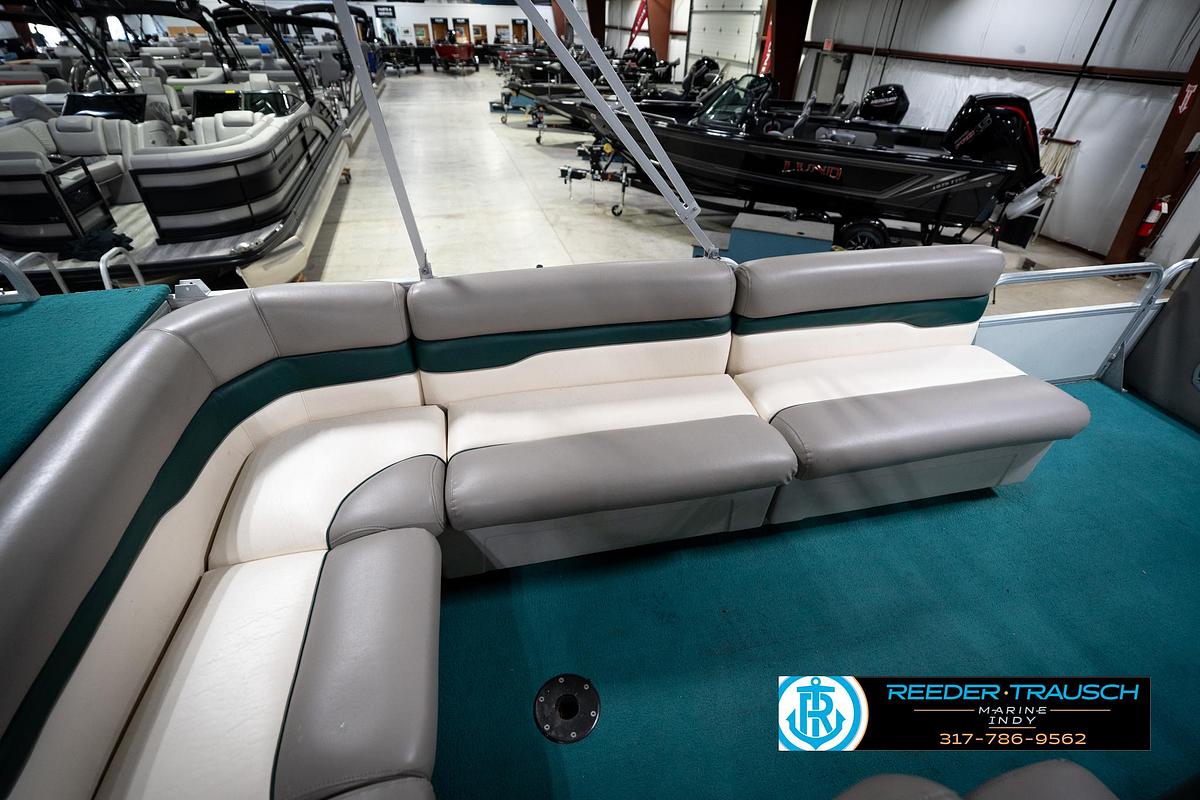 Used 1996 Suntracker Party Barge 24