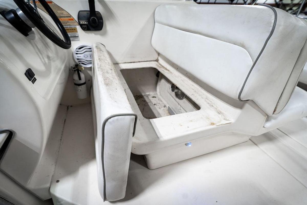 Used 1997 Sea Ray 240 Sundancer