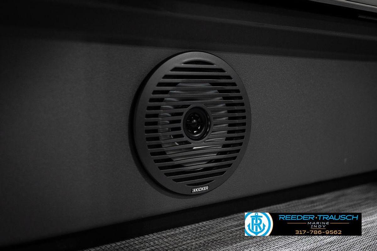 2025 Bennington 22 SSB