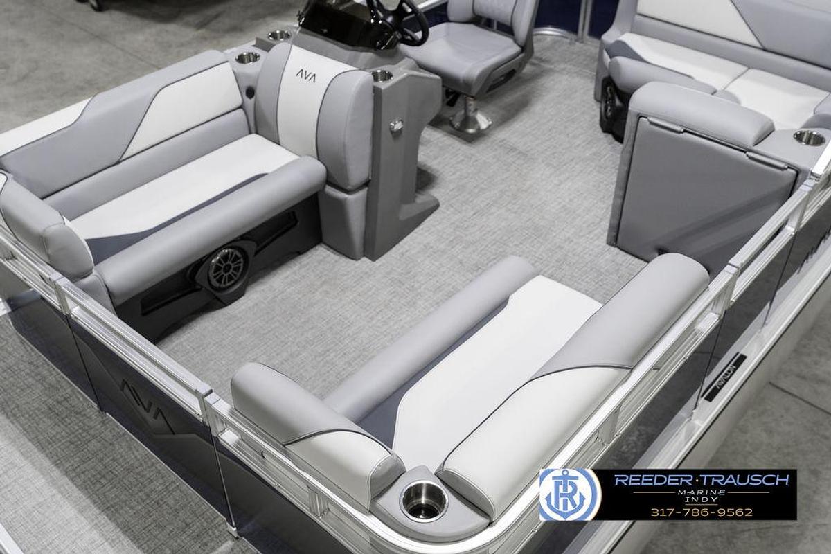 2025 Avalon 1785 Venture CRB