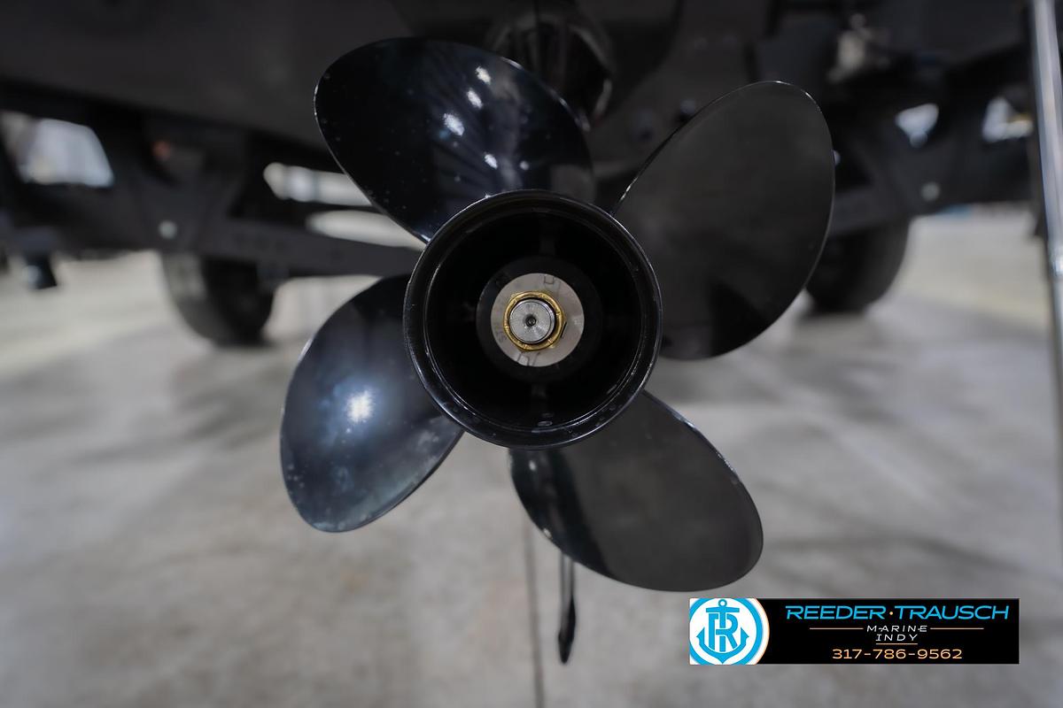 2026 Lund 1775 Impact XS