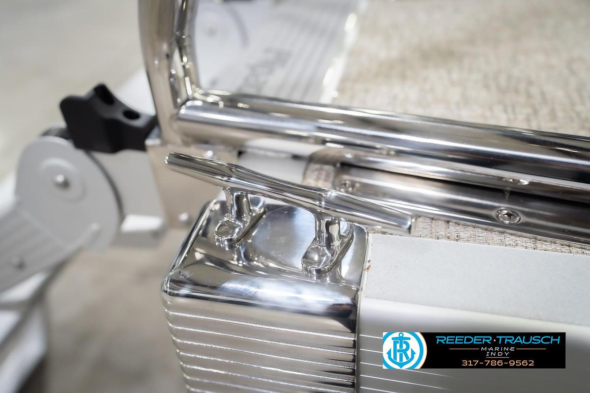 2026 Bennington 168 SLJ