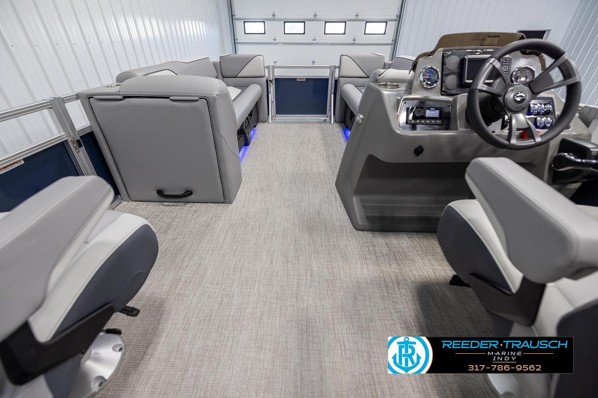 Used 2025 Avalon 2380 VEN QL