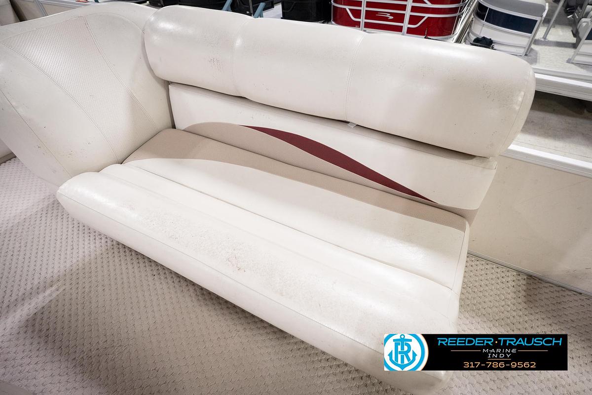 Used 2005 Crest 22 Crest III XRS