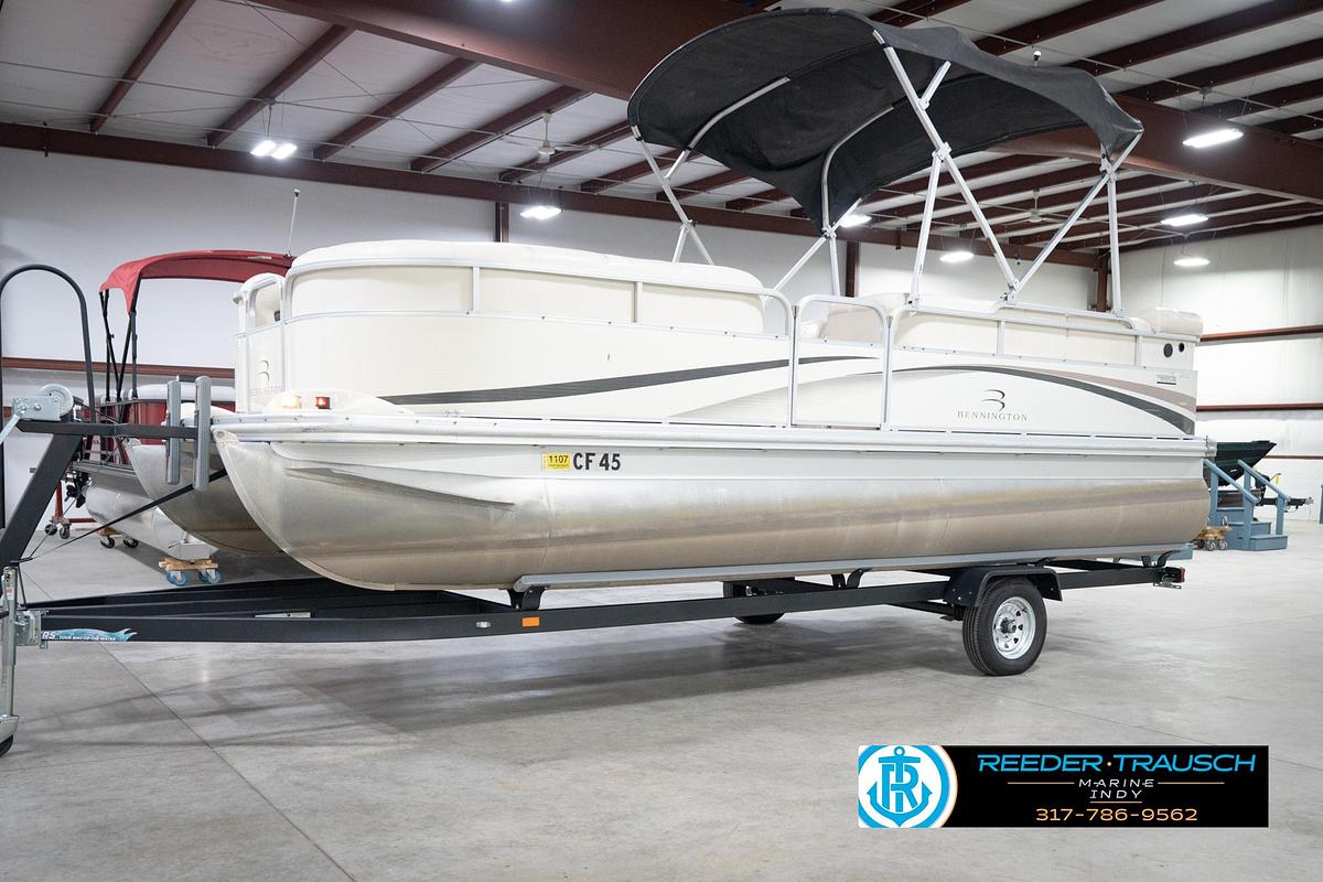 Used 2003 Bennington 2050 RL