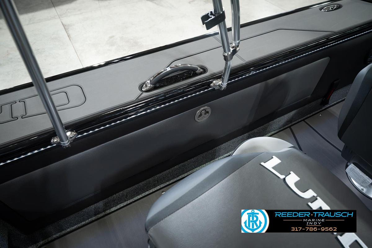 2026 Lund 1975 Pro V Sport