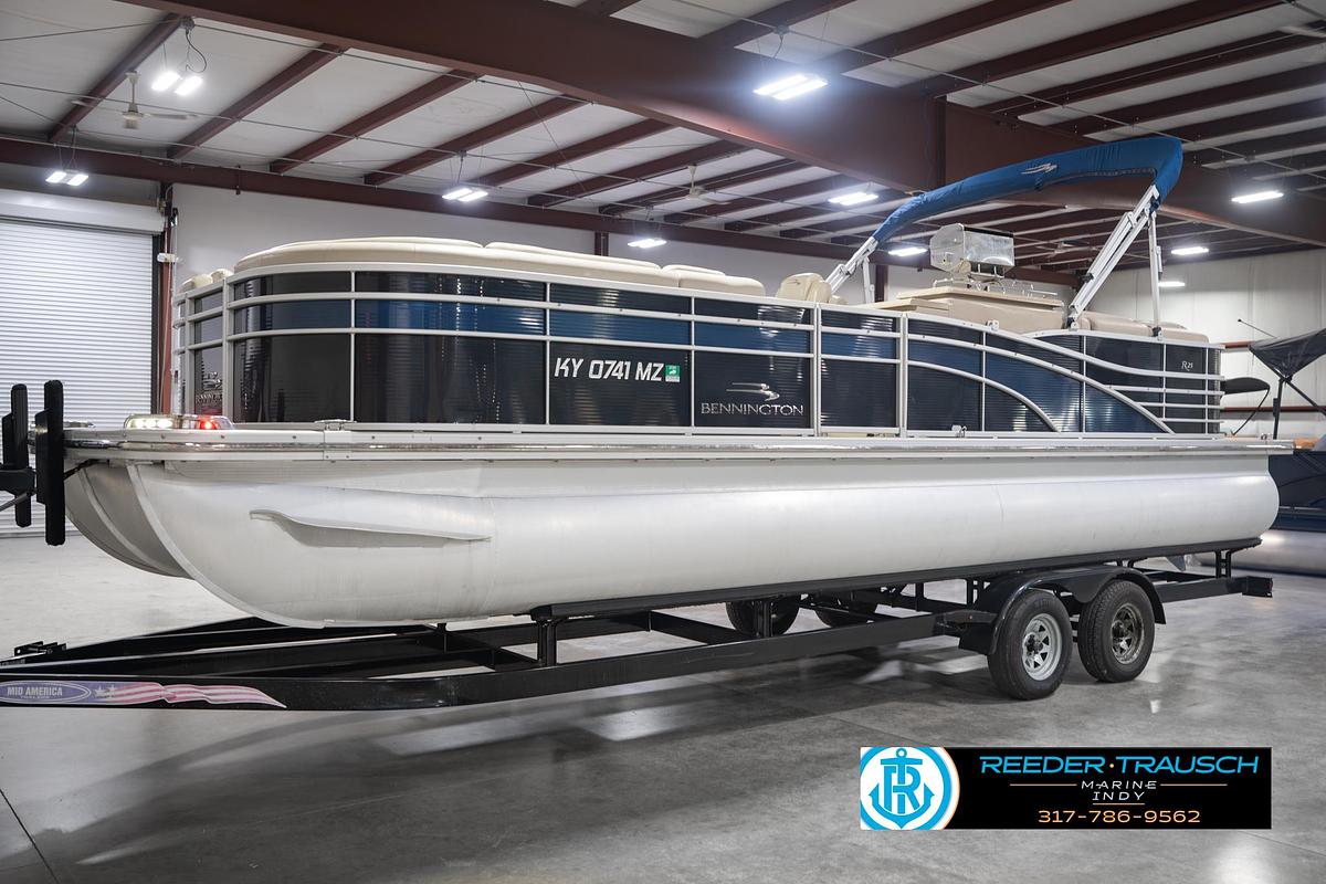 Used 2014 Bennington 2550 RCB