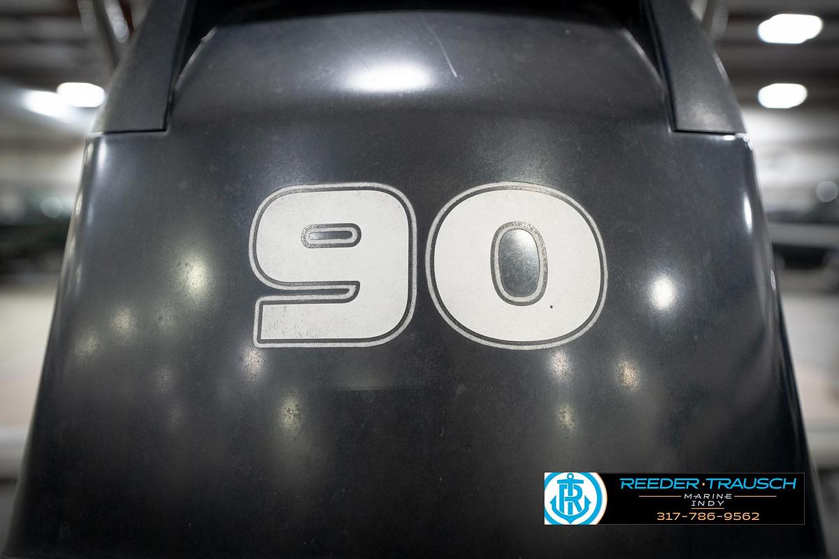 Used 2014 SunChaser Classic 8522 Lounger