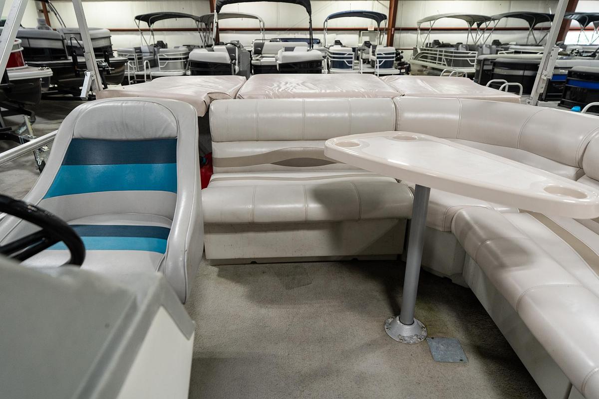 Used 1994 Harris Flote Boat
