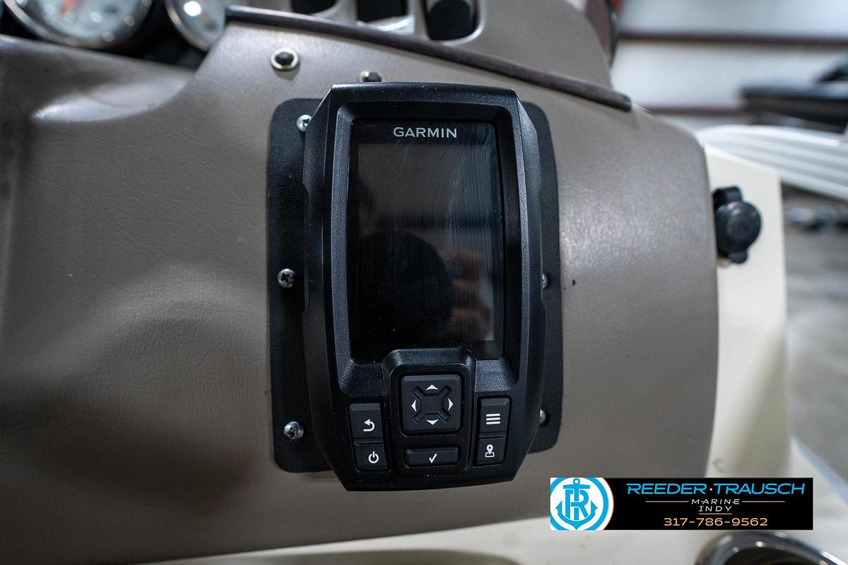 Used 2004 Bennington 20 SL