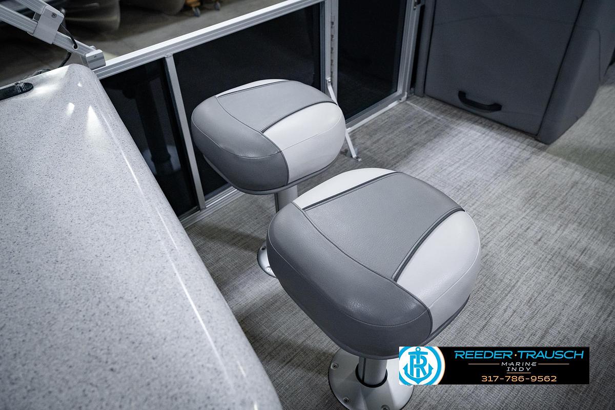 Used 2025 Avalon 2385 LSZ ENT