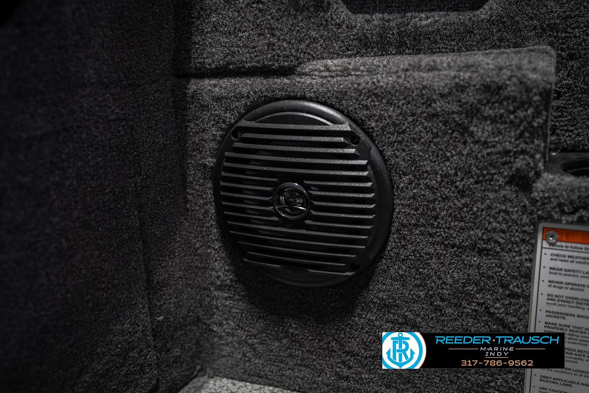 2026 Lund 1775 Impact XS